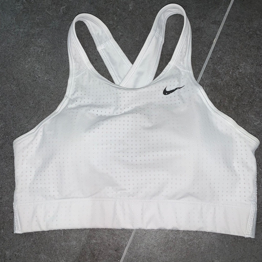White NIKE sports bra